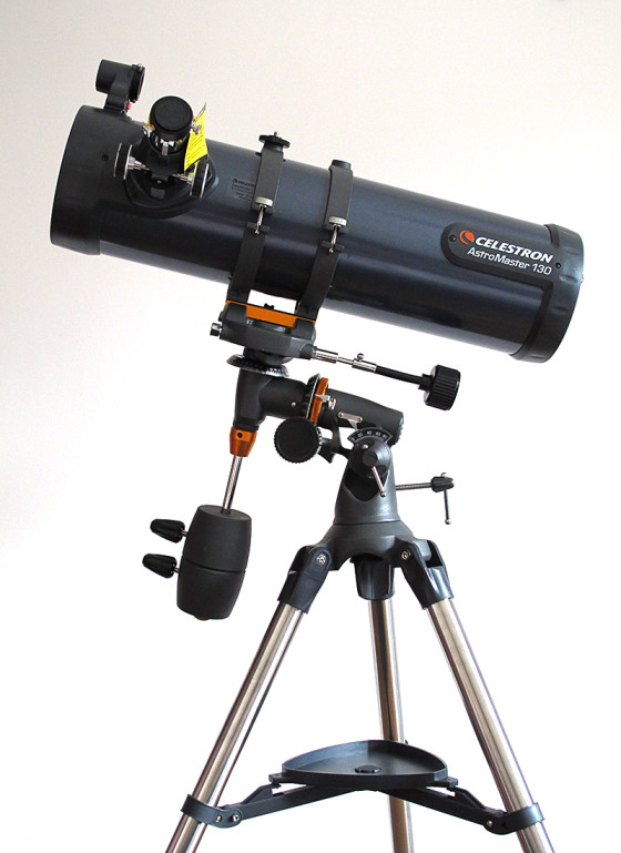 Celestron AstroMaster 130 天文望远镜